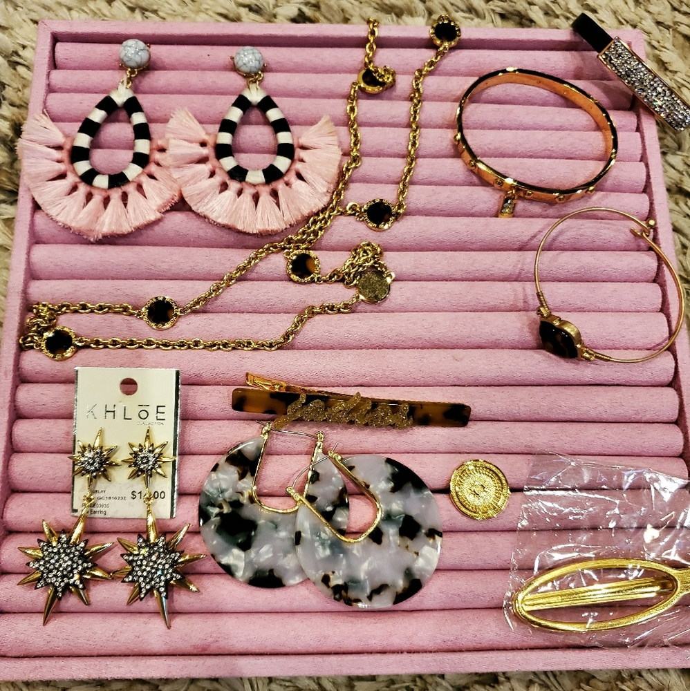 Jewelry bundle